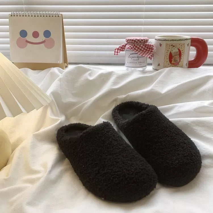 Round Toe Fuzzy Indoor Slippers