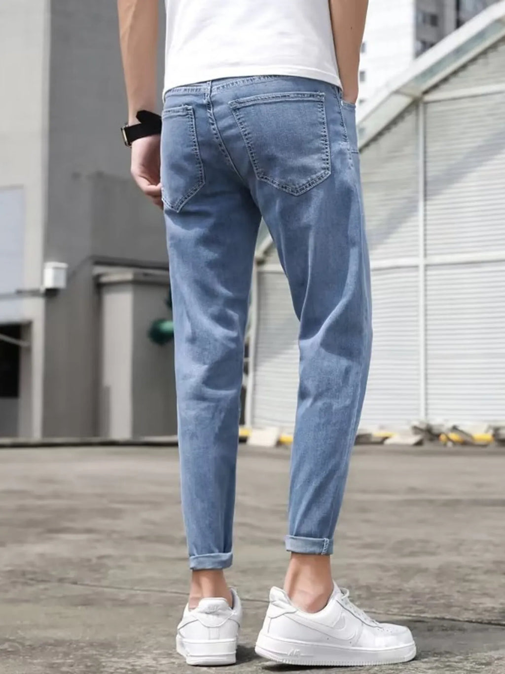 Men's Slim-Fit Wash Jeans