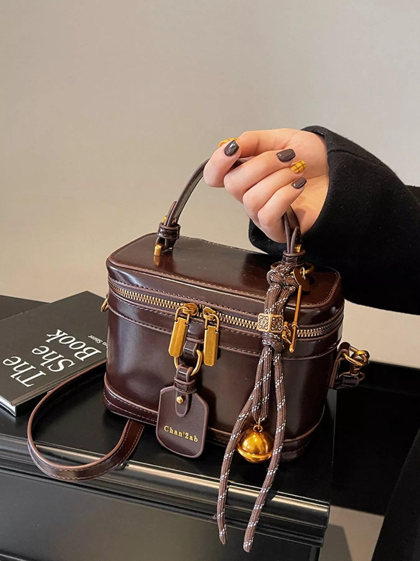 Retro Style Boxy Crossbody Bag