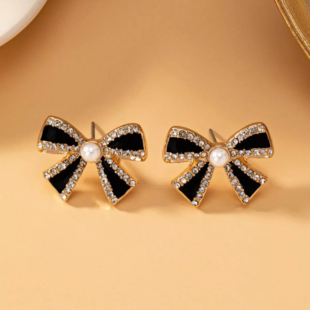 Bowknot Pearl Stud Earrings