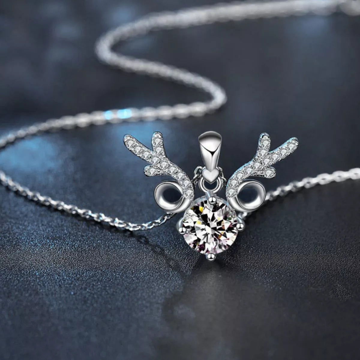 925 Sterling Silver Moissanite Deer Antler Pendant Necklace