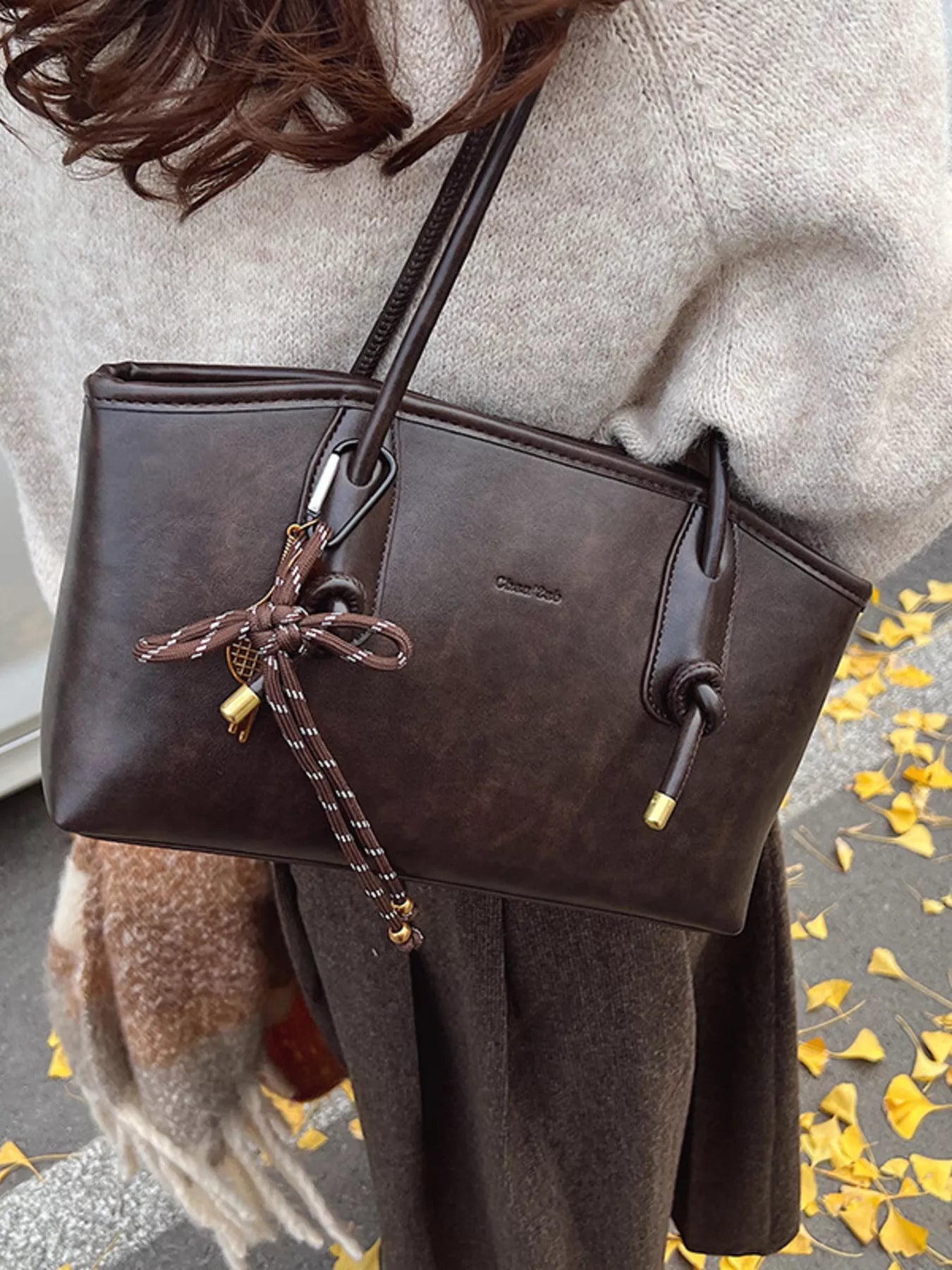Vintage Style Leather Shoulder Bag