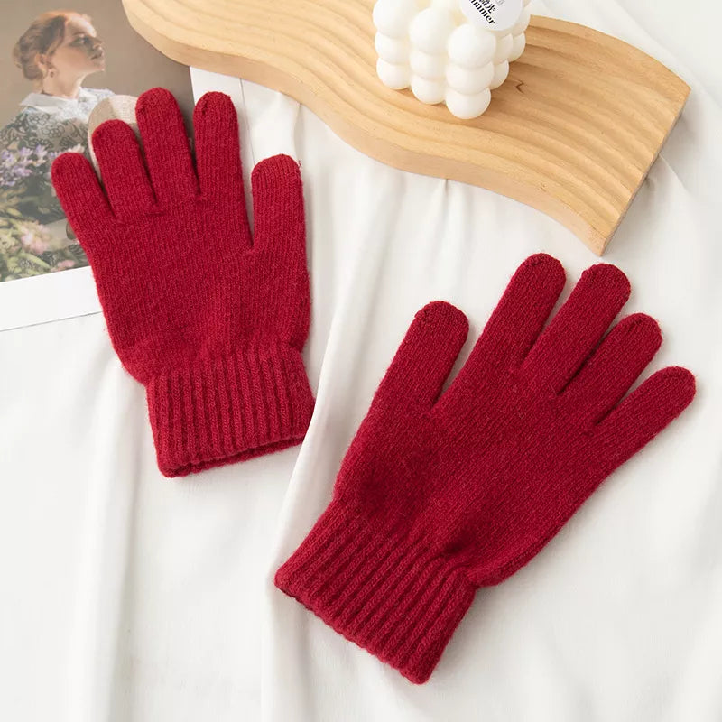 Touchscreen Knit Gloves
