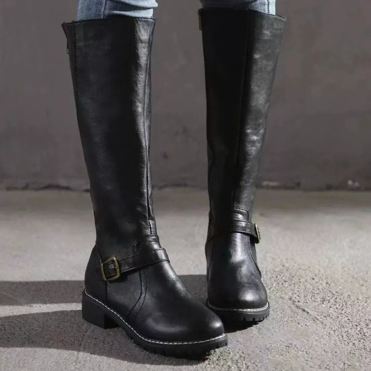 Round Toe Block Heels Boots