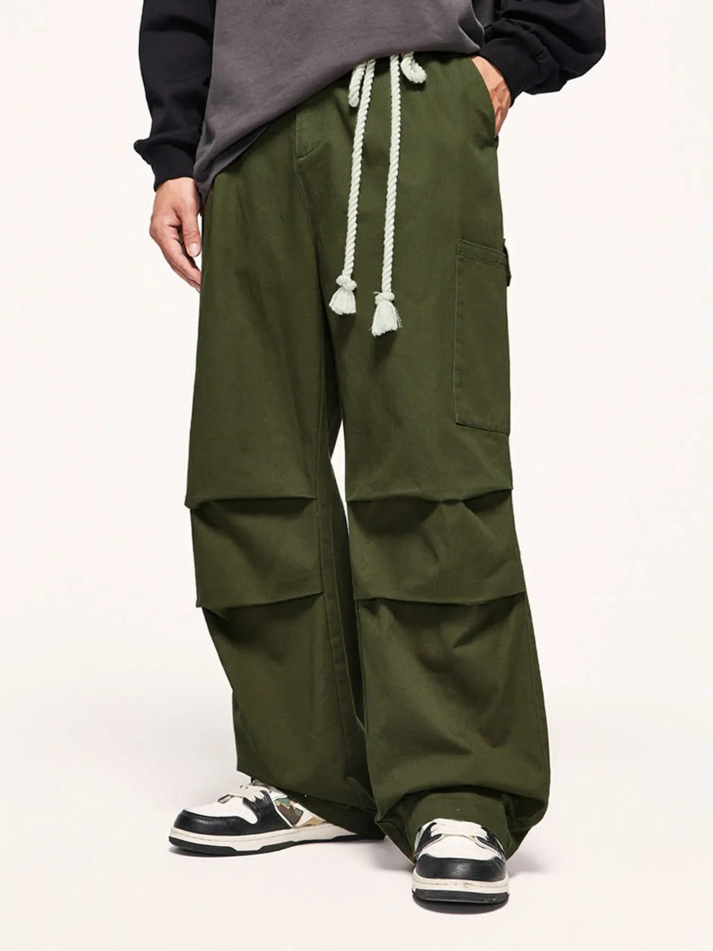 Men's Wide Leg Cargo Pants