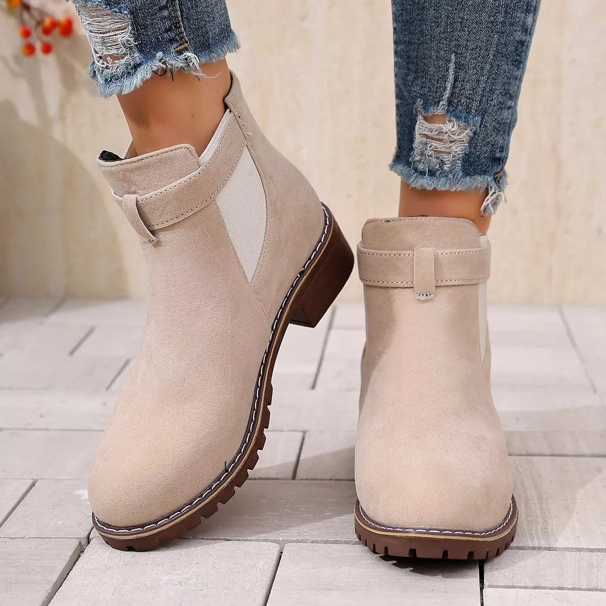 Round Toe Block Heels Boots
