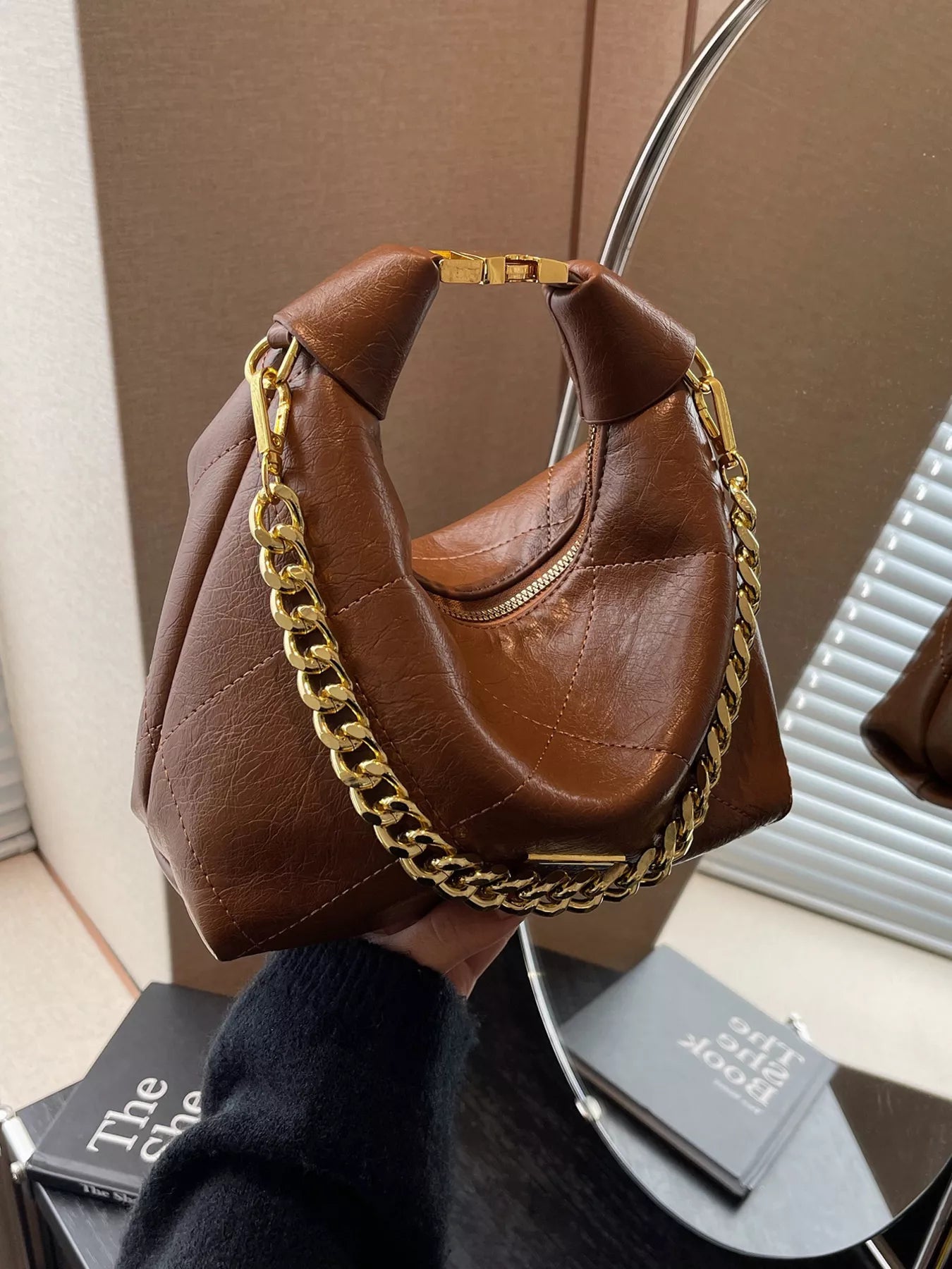 Chain Decor Leather Bag