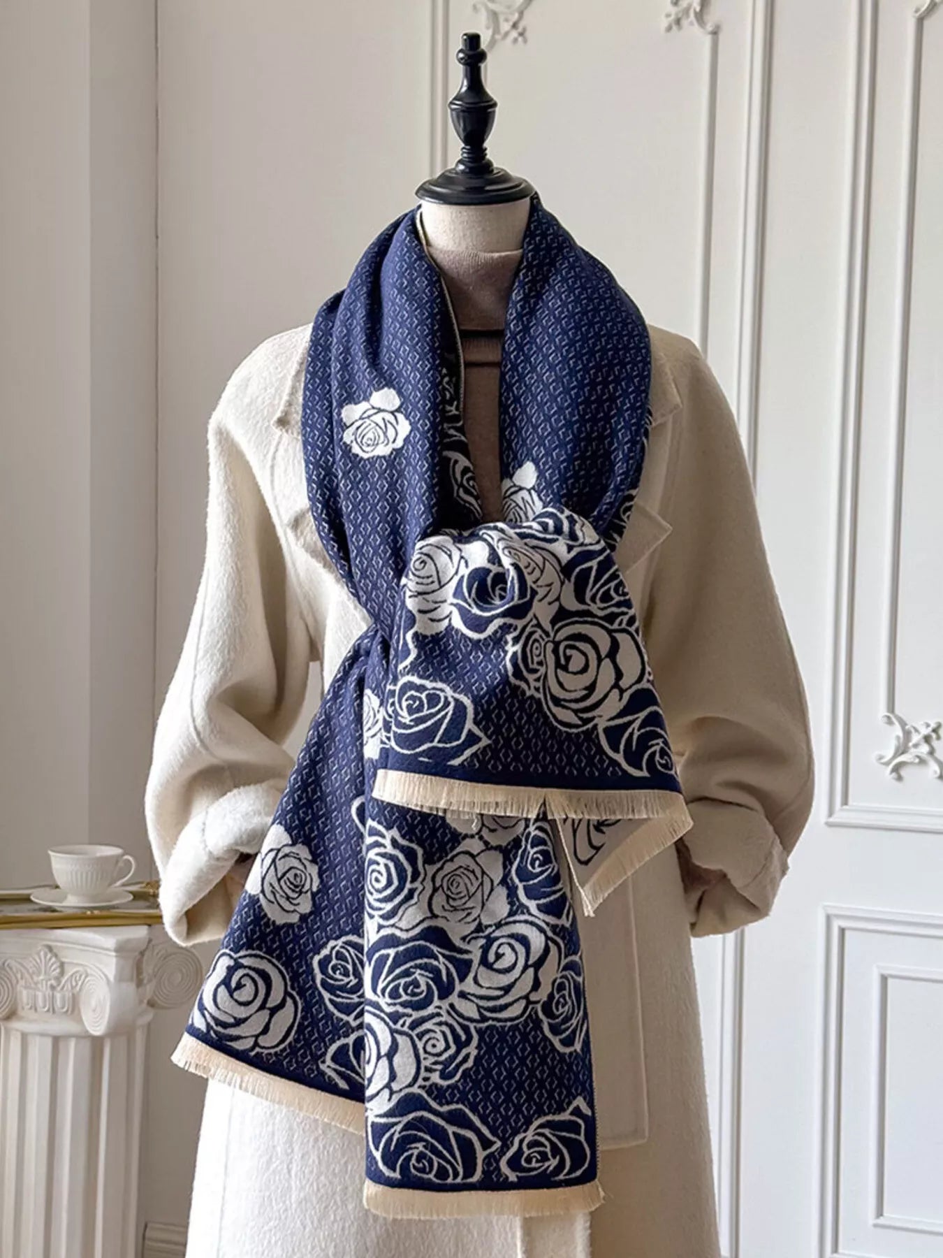 Rose Pattern Warm Scarf