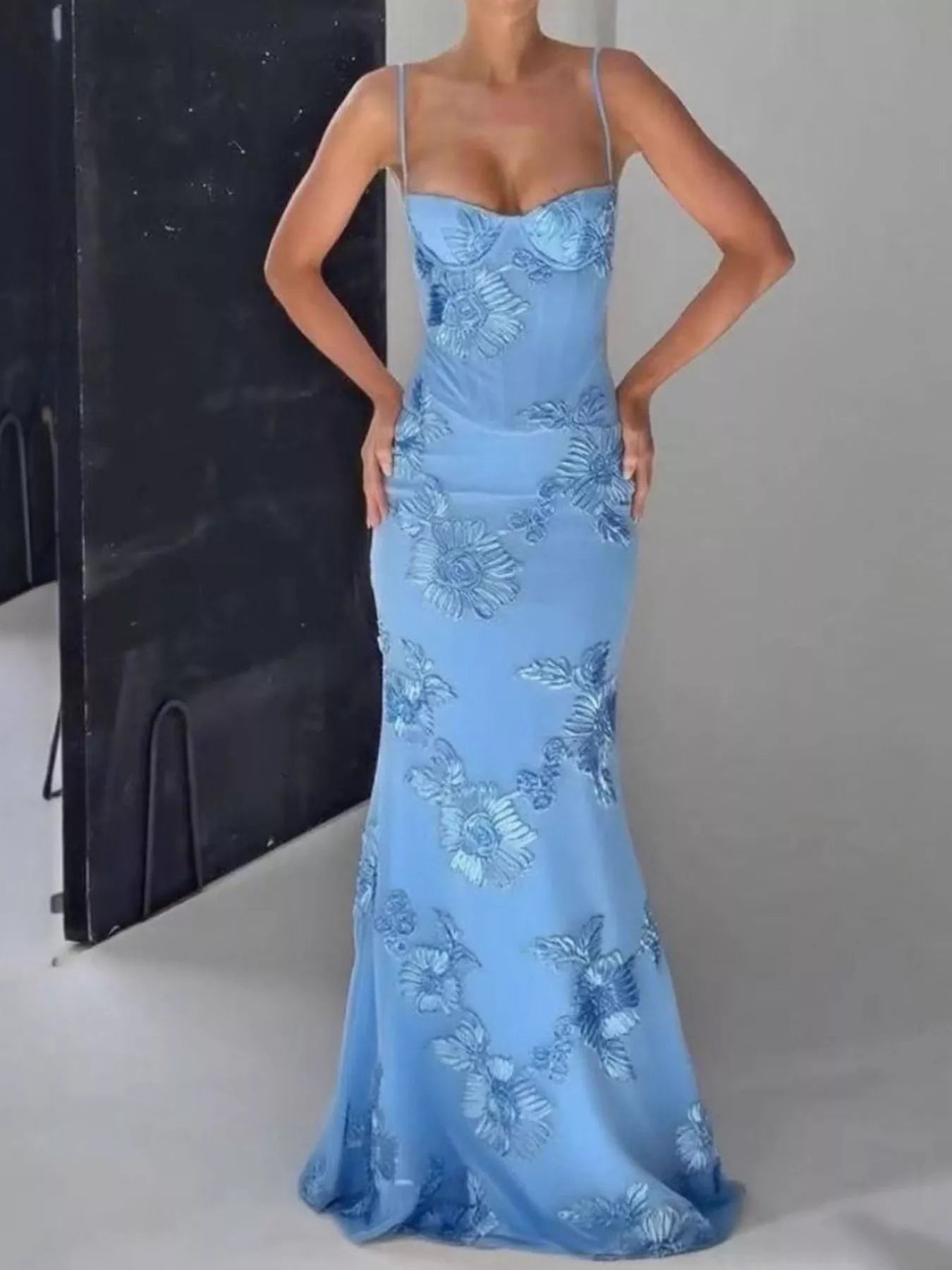 Sweetheart Neck Spaghetti Strap Maxi Dress