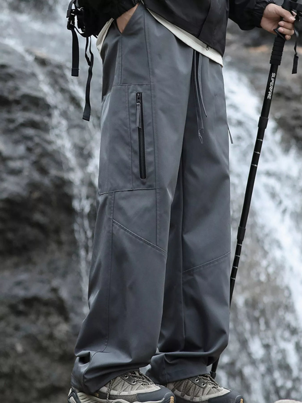 Men's Plus Size Relaxed Fit Cargo Pants with Zipper Pockets
