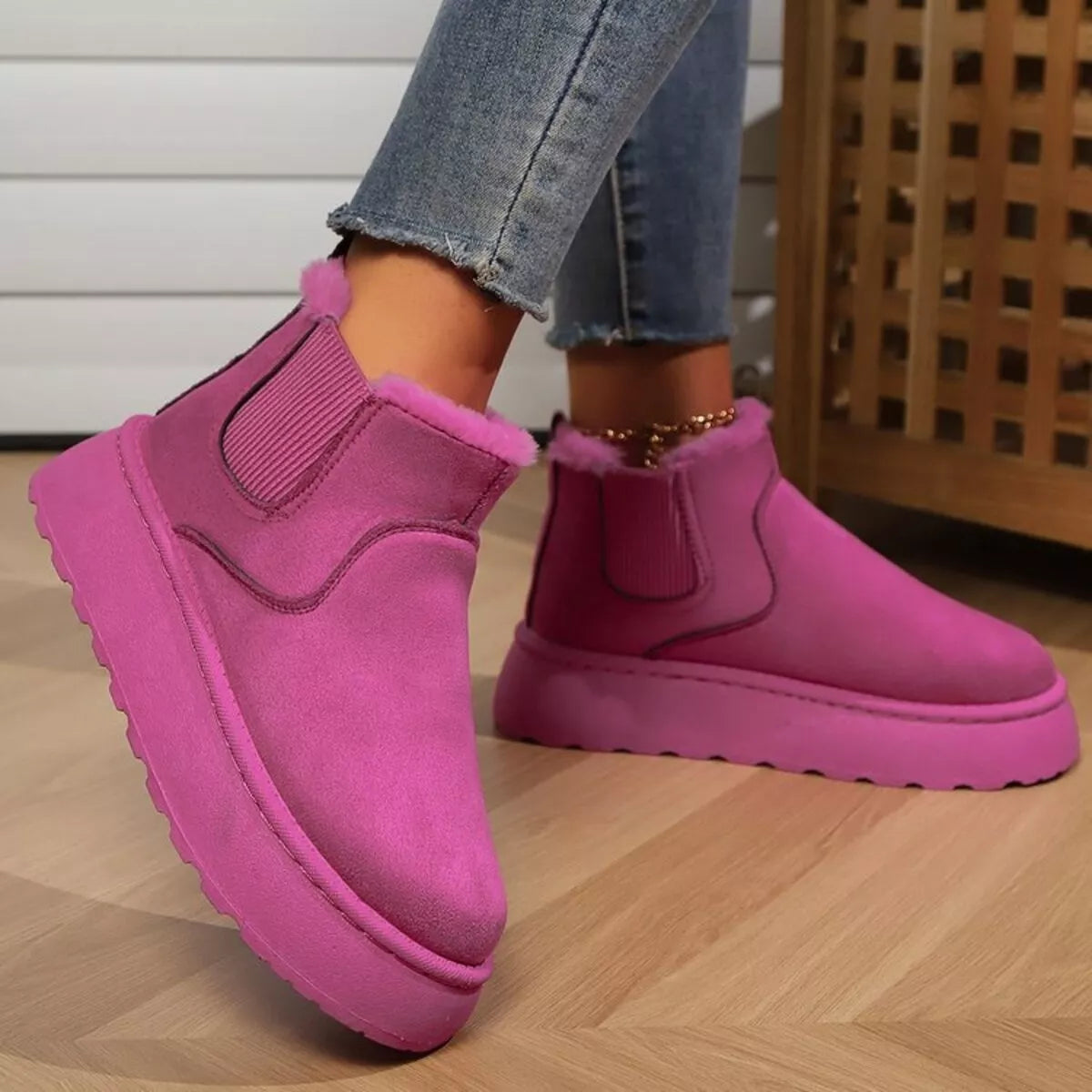 Round Toe Platform Boots