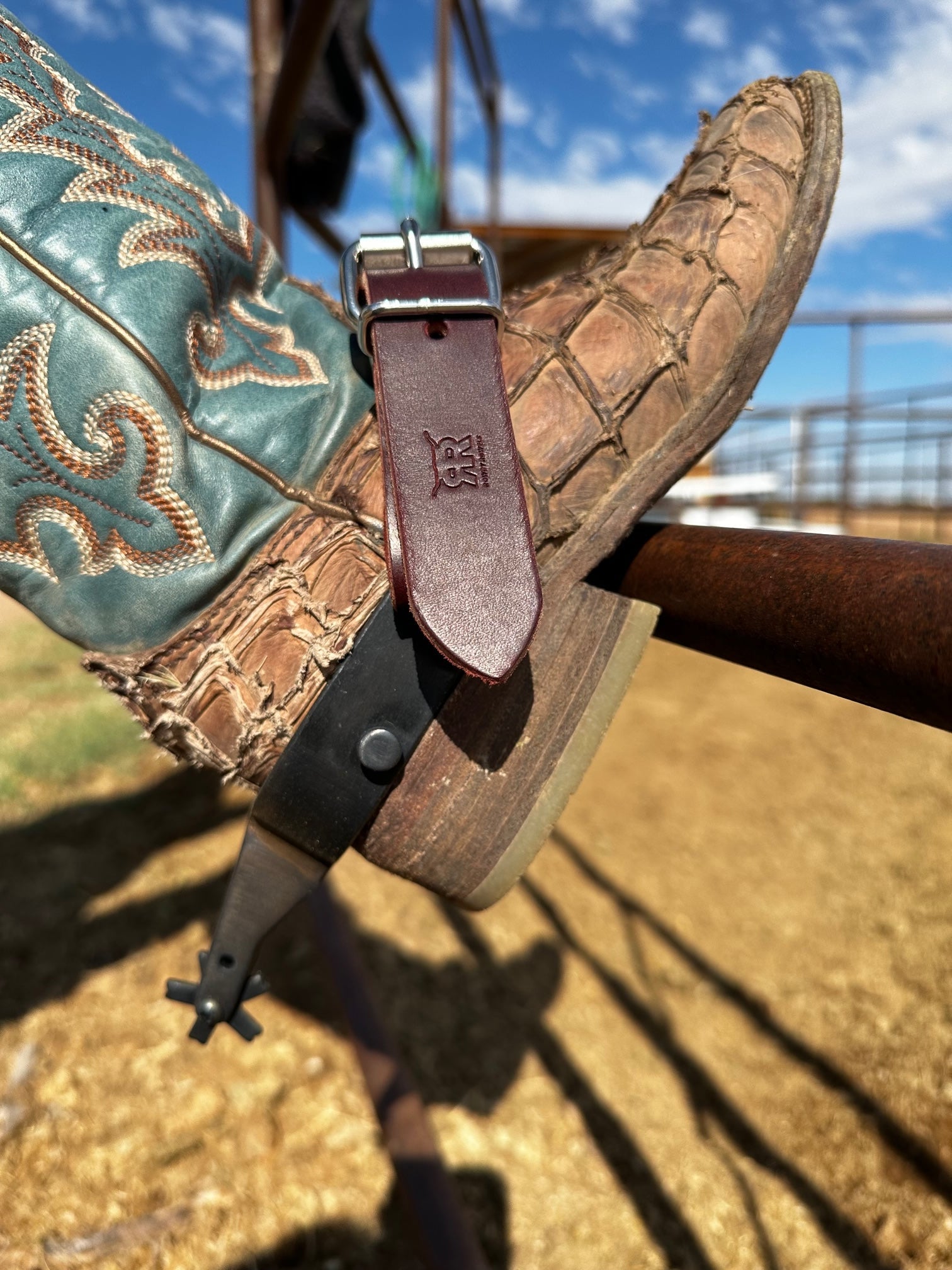 Bull Riding Spurs – Adult 22 Degree Offset Spurs for Control & Performance | Rowdy Rowels