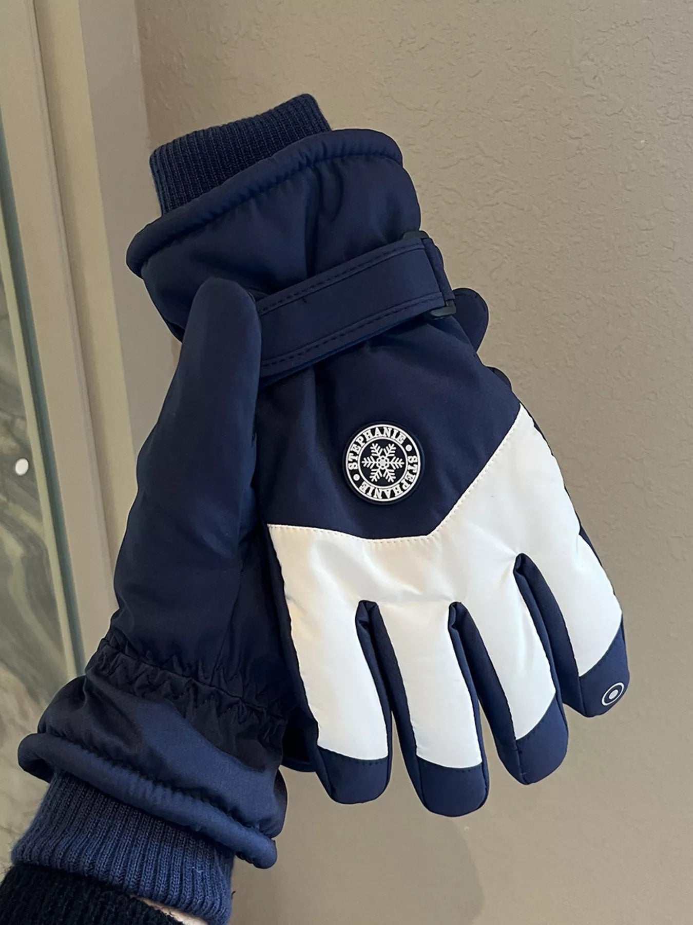 Waterproof Color Block Gloves