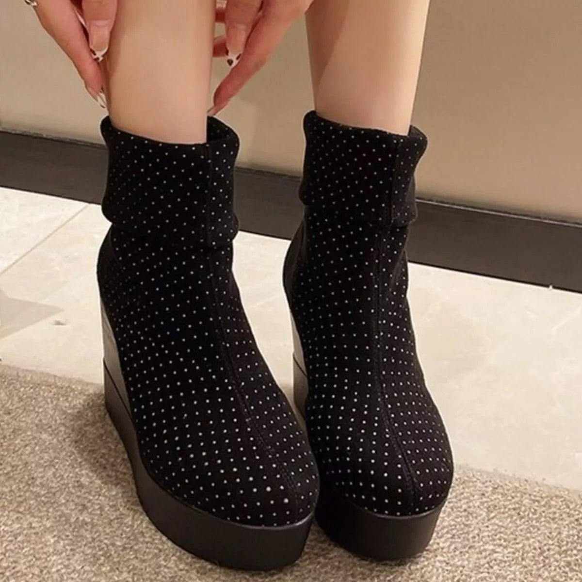 Round Toe Wedge Boots