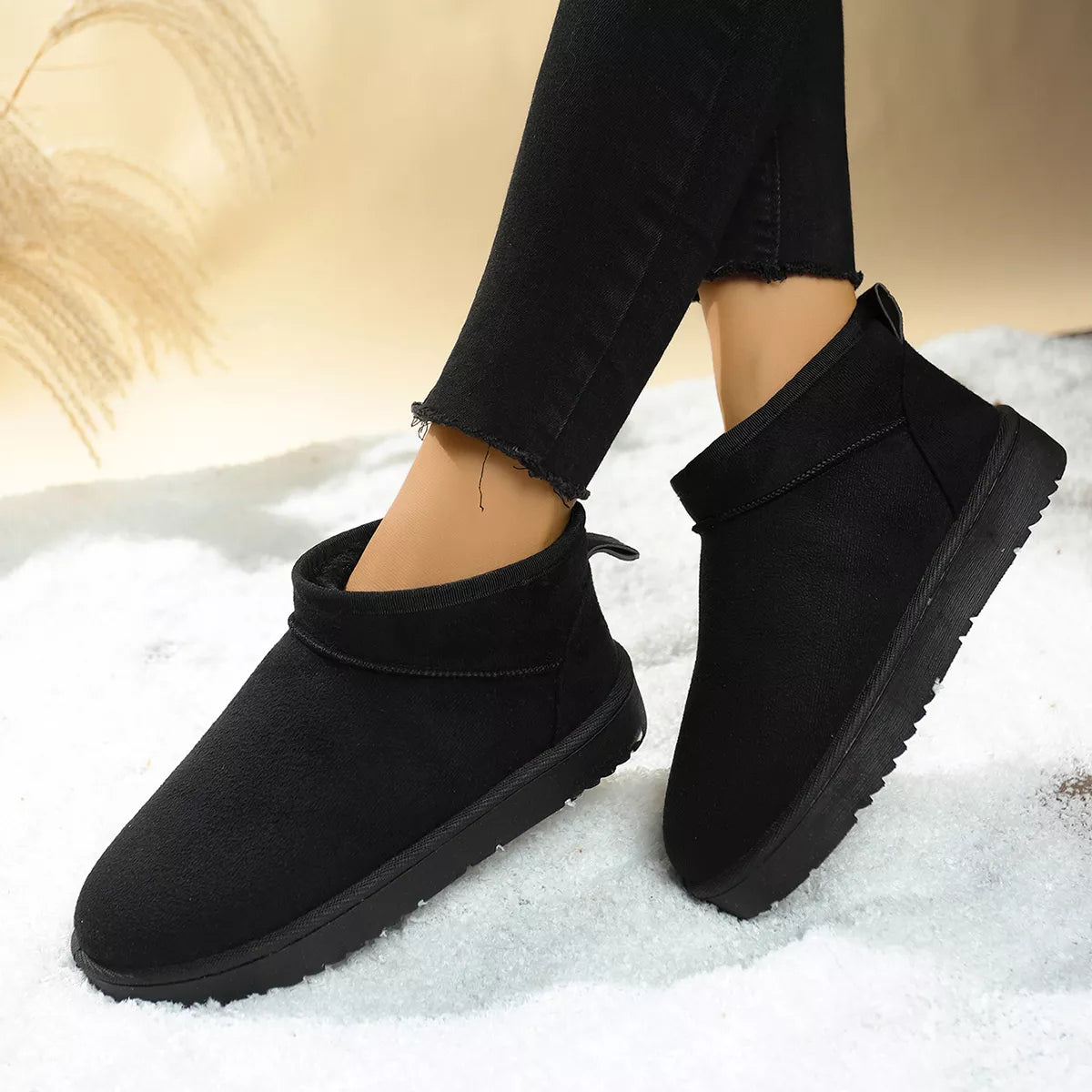 Round Toe Platform Boots