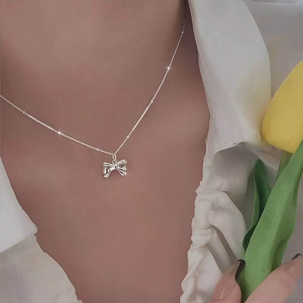 925 Sterling Silver Bow Necklace