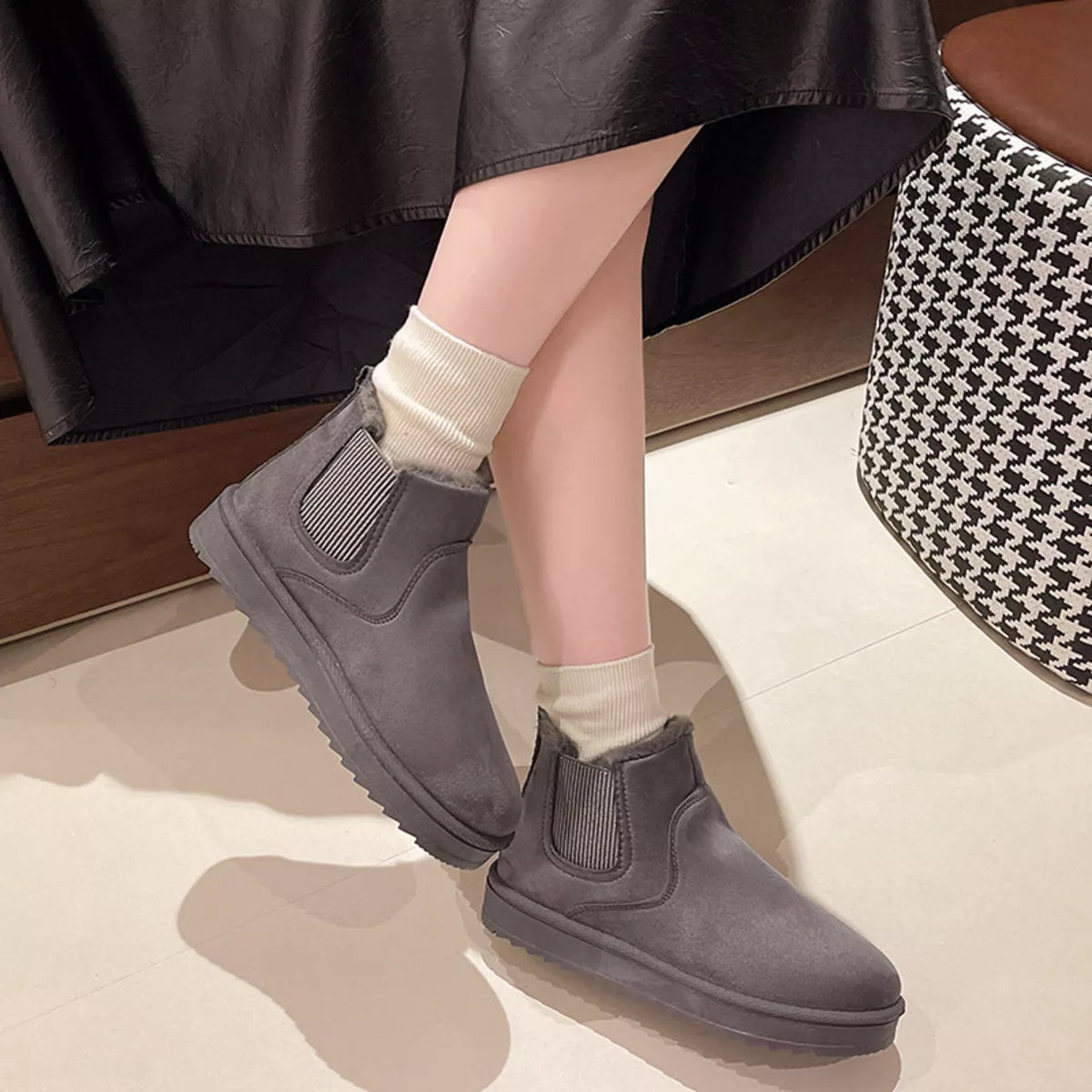 Round Toe Platform Boots