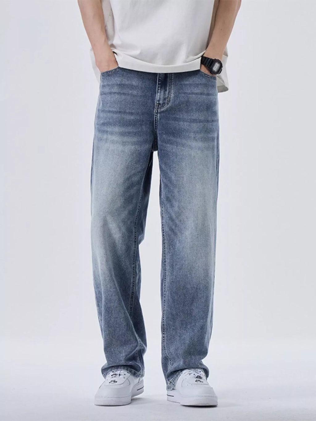 Men's Vintage Wash Wide Leg Jeans