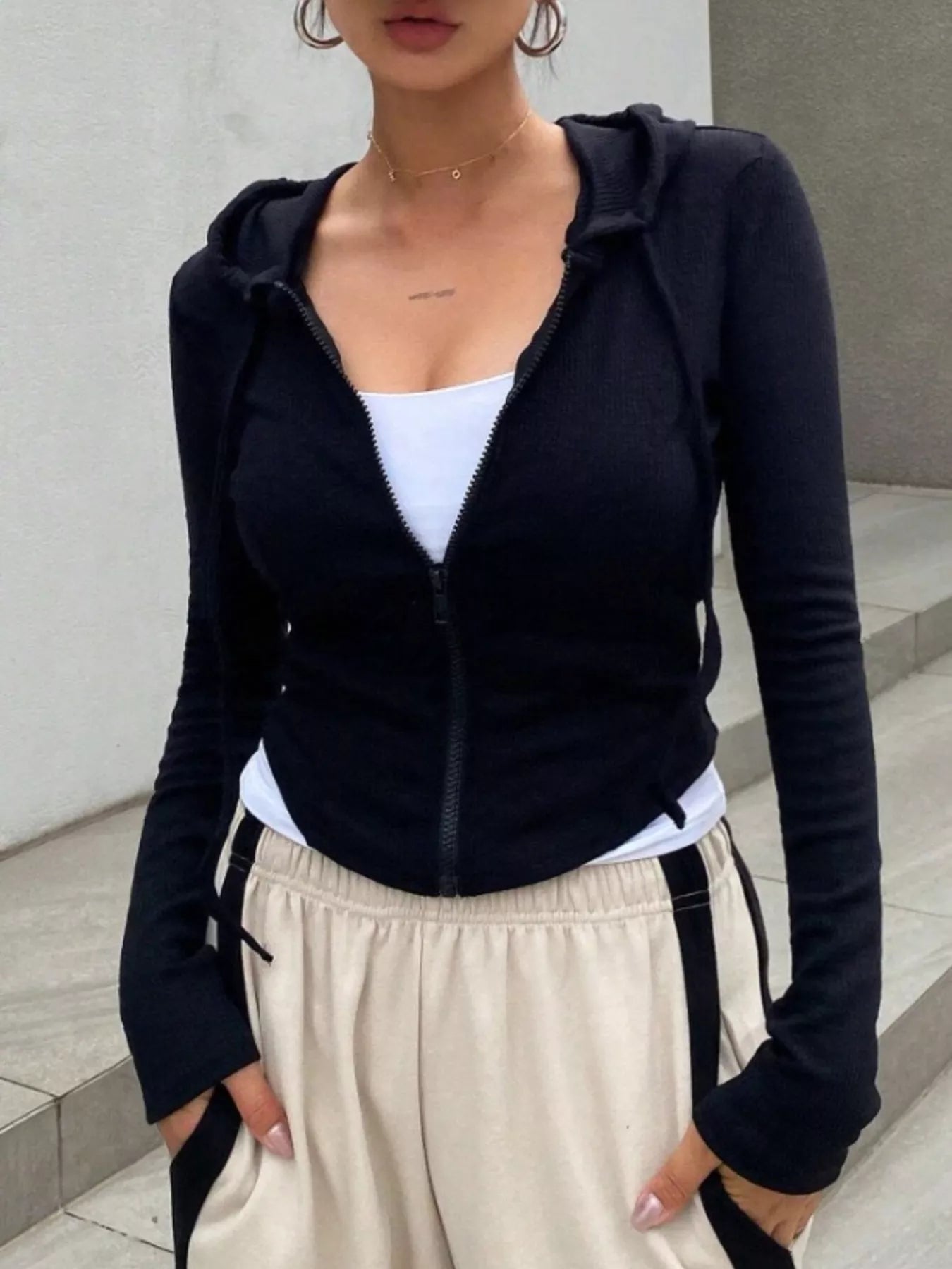 Ribbed Knit Cropped Zip-Up Outerwear